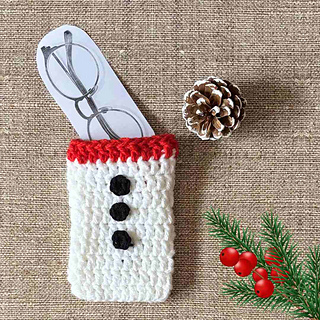 Festive Snowman Eyeglasses case crochet pattern