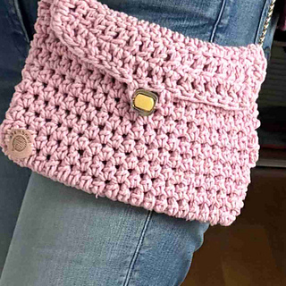 simple clutch bag crochet pattern for beginners