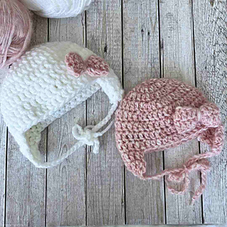 Easy baby hat with bow and ear flaps crochet pattern
