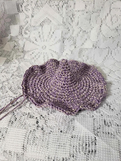 How to crochet a hyperbolic plane