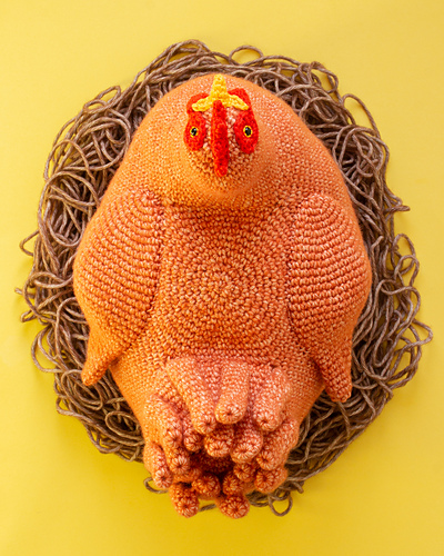 Ravelry: Sitting Hen and Eggs pattern by Stella Taubenheim
