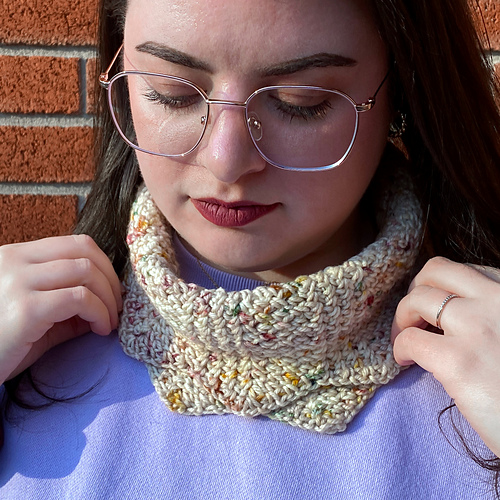 Elowen Cowl