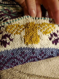 Bees before duplicate stitching