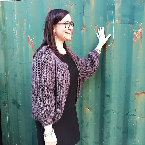 Patent Cardigan / Brioche Cardigan - KNITlig
