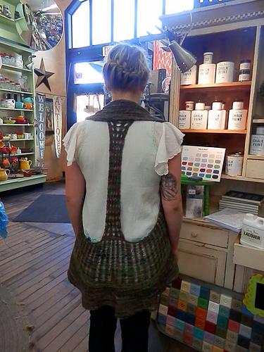 Mi Jolie Vest photo 2