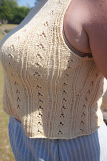 Size E - tightest armhole finishing