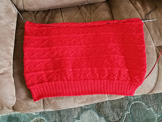 Divide for armholes