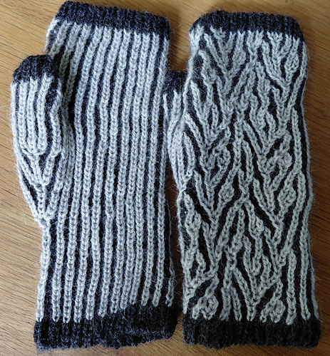 Fingerless mitts #7