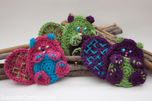 Baby Beaver Crochet Applique photo 3