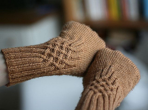 Knotty Gloves photo 5
