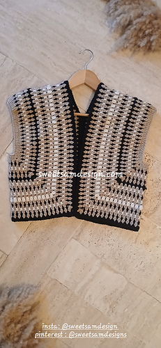 Linea Stripes Cardigan