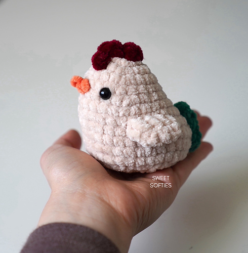 Ravelry: Pocket Chicken Family pattern by Sweet Softies