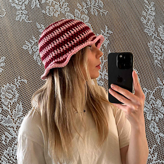 Light pink and burgundy crochet hat