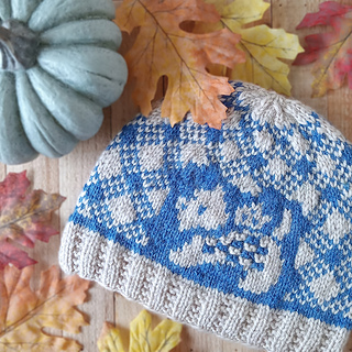Small Size Hat with Regular Cuff