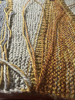 Unknotted, ready to weave in.