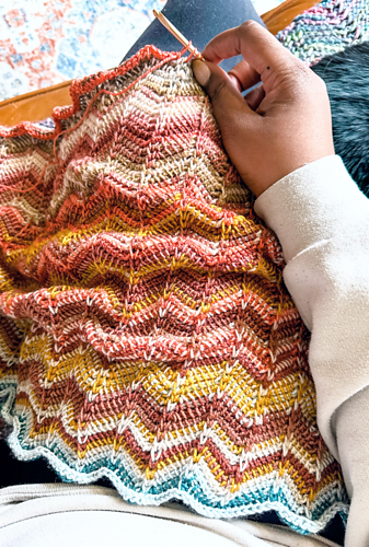 Chevron Tassels Temperature Blanket photo 2