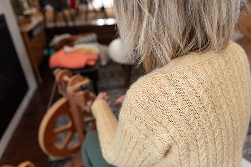 Ravelry: Sweetgrass Cardigan pattern by TRICOT MERINGUE