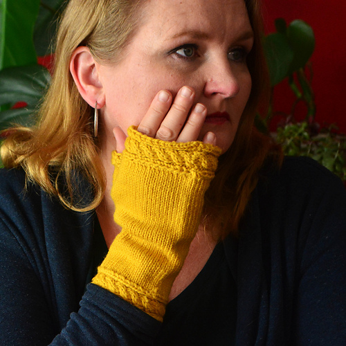 Ravelry Twisted Rope Fingerless Mittens pattern by Talena Winters