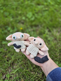 Mini House Elfs: Comparison of safety/embroidered eyes