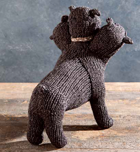 Fluffy Den Trehodede Hund - Insight Editions