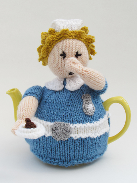 Mallard Duck Tea Cosy Knitting Pattern to knit your own duck tea cosy