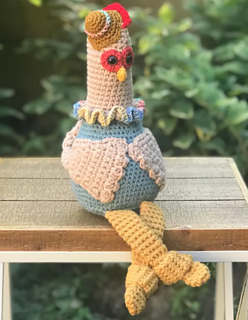 Ravelry: Crochet Chicken with Hat pattern by Teressa Dickman