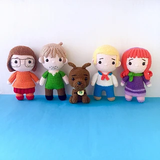 Mystery solving friends