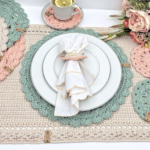 Madison Table Set