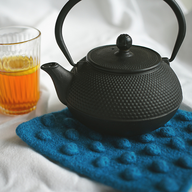 Bobble Pot Holder
