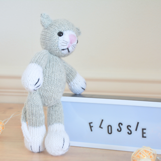 Flossie Cat