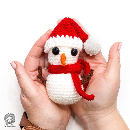 Mini Santa Hat (Amigurumi Snowman Accessory) photo 3