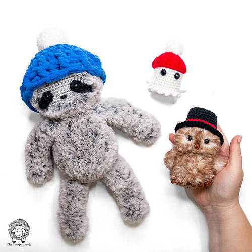 Mini Santa Hat (Amigurumi Snowman Accessory) photo 4