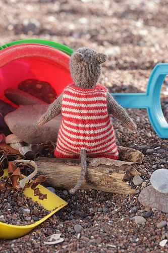 Benjamine the Watervole - John Arbon Textiles