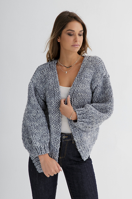 Ravelry: Tatiana Cardigan pattern by 