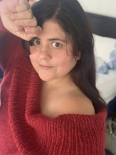 Cold Shoulder Genser - byTigergal67