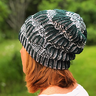 Ravelry: Brioche Heart Hat pattern by 