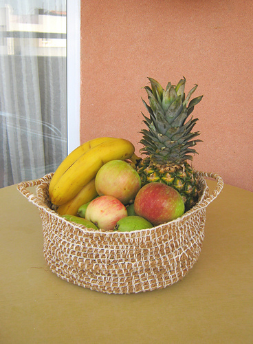 Crocheted Fruit Basket photo 1