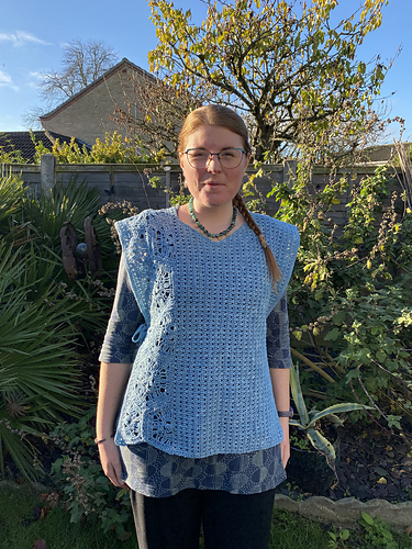 Lavenham Blue Hexi Tabard