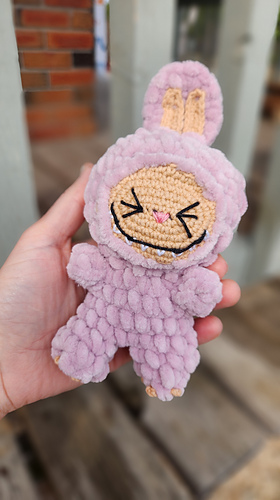plush monster keychain pattern