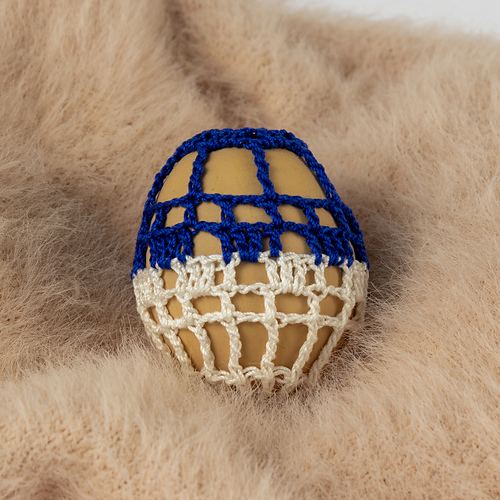 ravelry-easter-egg-cover-pattern-by-tory-pace