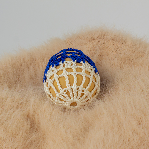 ravelry-easter-egg-cover-pattern-by-tory-pace