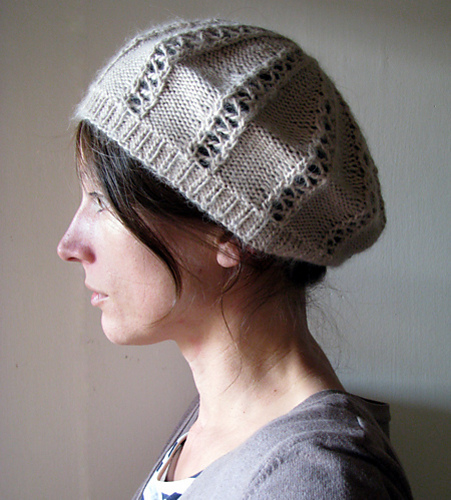 Beret for not-so-windy winter days. photo 2