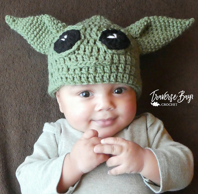 Ravelry: Baby Yoda Hat pattern by Laura 
