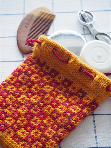 Golden Vermillion Necessaire photo 10