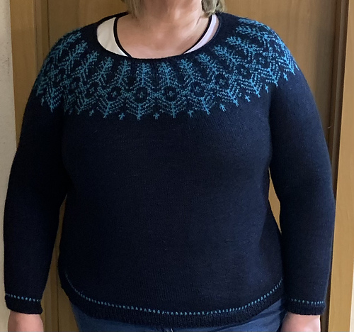 Ravelry: pinia pattern by Isabell Kraemer
