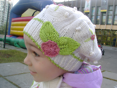 White Bobbled Girl Set photo 3