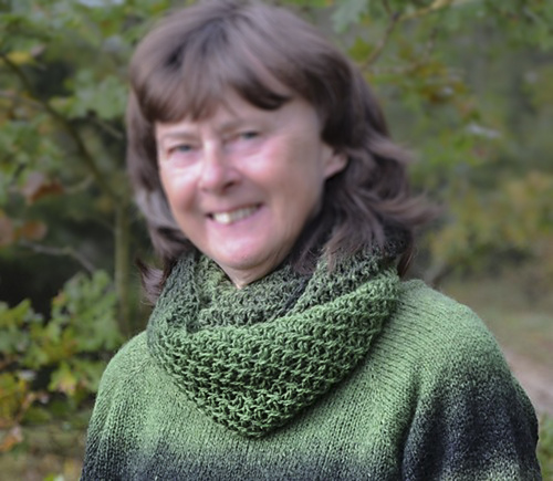 Diagonal cowl/Diagonal rundschal photo 1