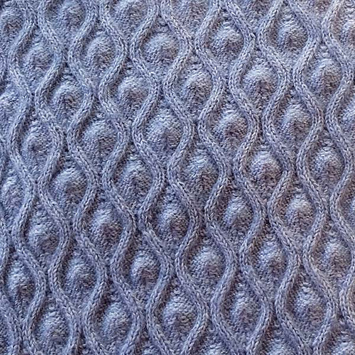 Ravelry Frost Leaves Shawl pattern by nalhcib