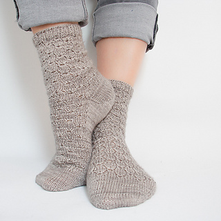 Ravelry: Downton abbey socks pattern by Urbane