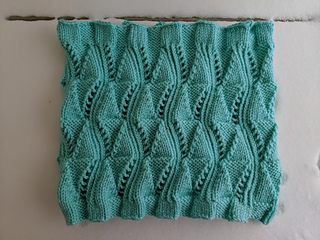 Ravelry: Peyto Lake Cowl pattern by Vikki Perkins